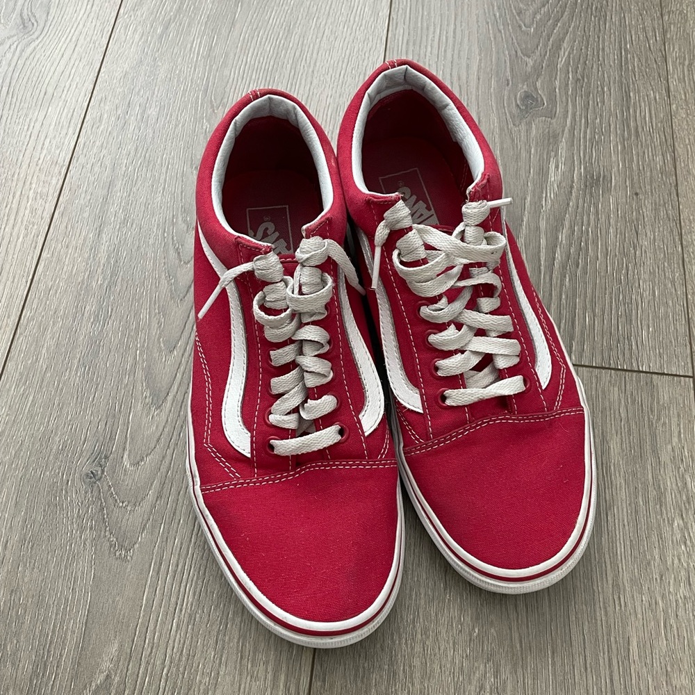 Red Men/Women Vans